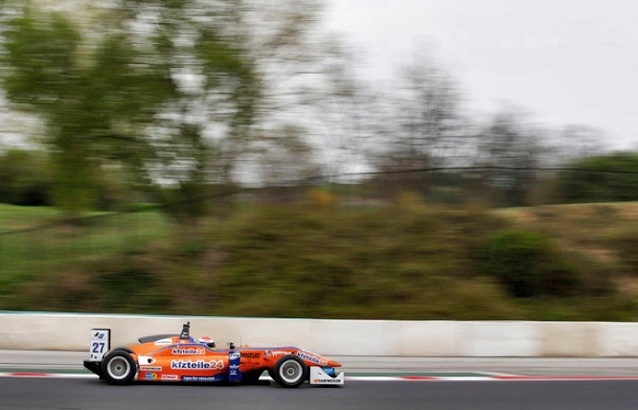 FIA-Tests-F3-2014-Hungaroring.jpg